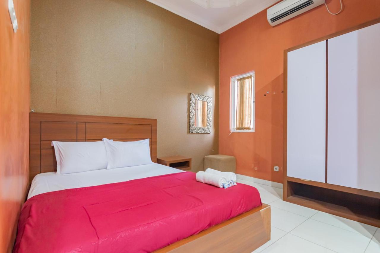 Hotel Markoni Pamanukan Mitra Reddoorz Pamanukan Hilir Exterior foto