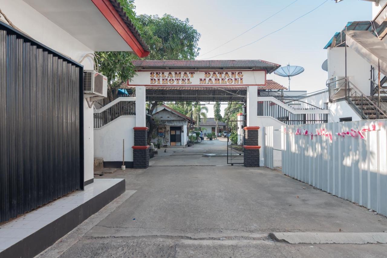 Hotel Markoni Pamanukan Mitra Reddoorz Pamanukan Hilir Exterior foto